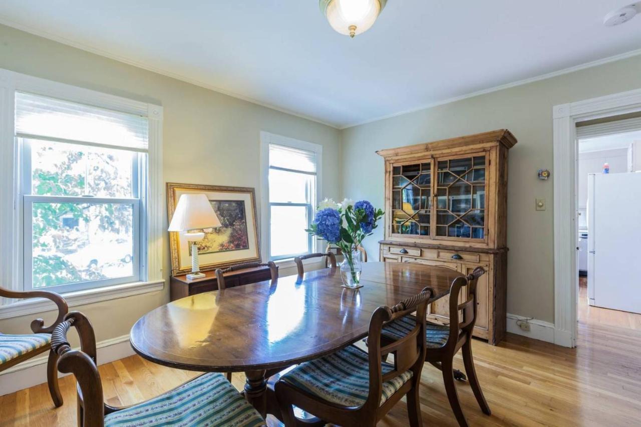 Charming Harvard Victorian Cambridge Zewnętrze zdjęcie